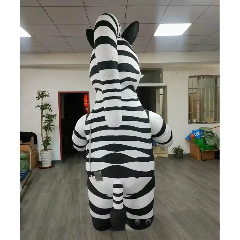 زي زيبرا قابل للنفخ للبالغين،  - مراجعة Event & Party Supply وسعره
